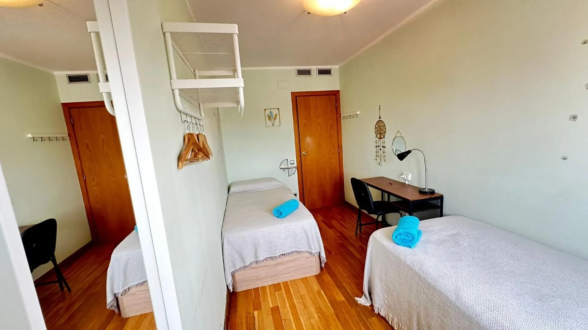Aribau Habitaciones Barcelona España