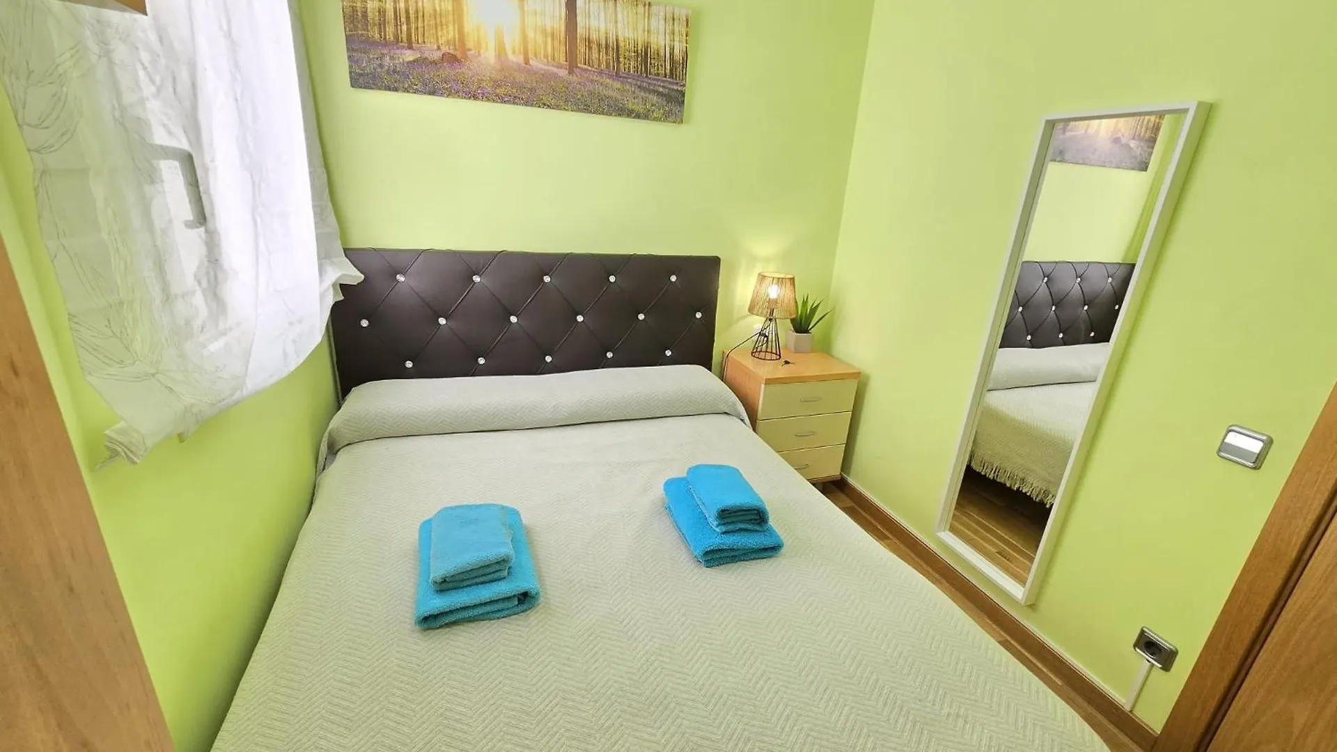 Aribau Habitaciones Barcelona Bed & Breakfast